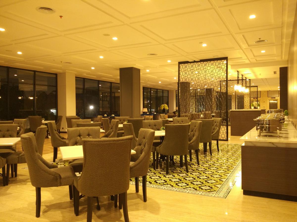 Rivoli Hotel Jakarta Exterior foto