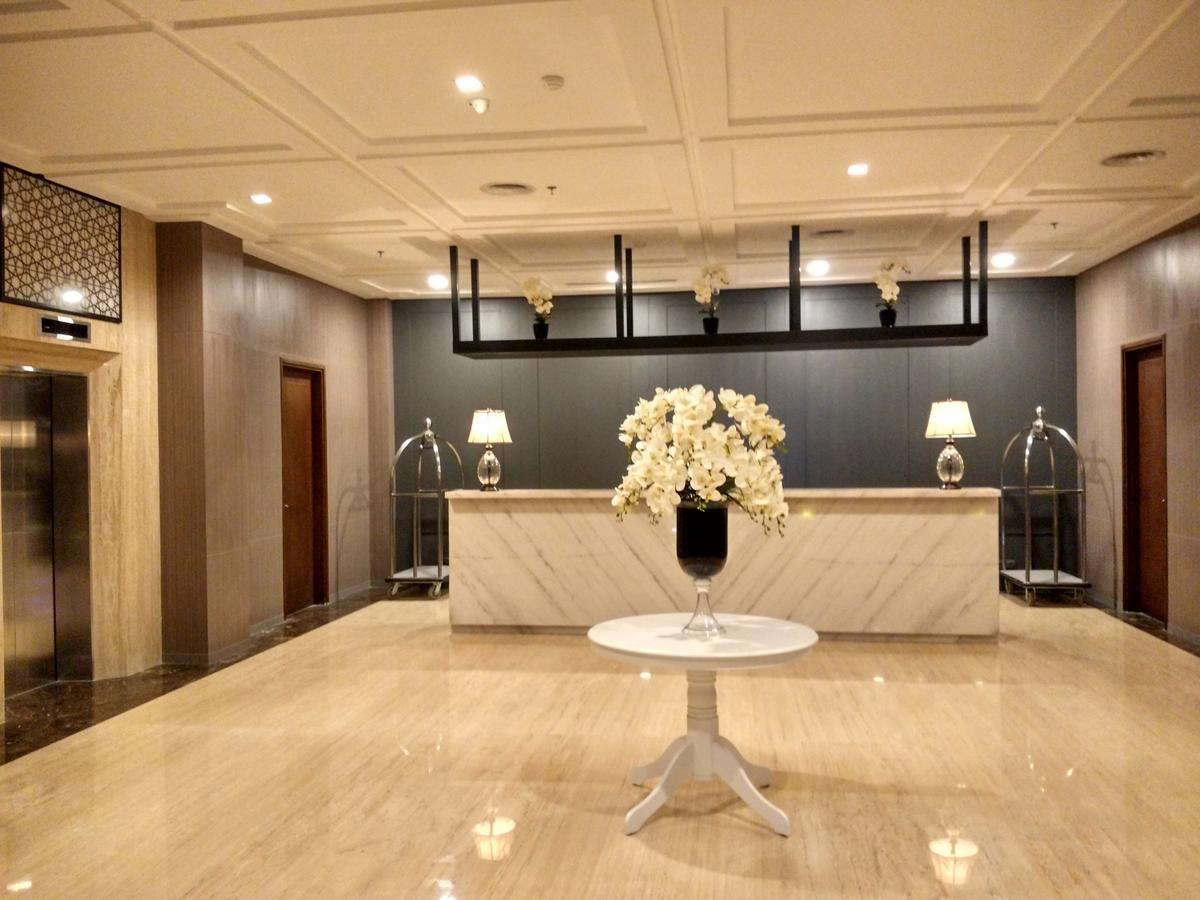 Rivoli Hotel Jakarta Exterior foto