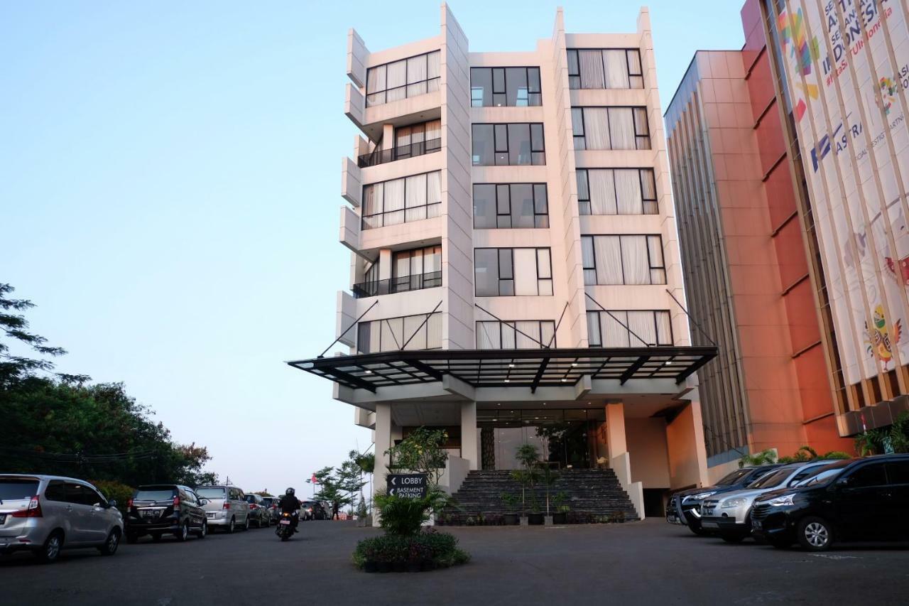 Rivoli Hotel Jakarta Exterior foto